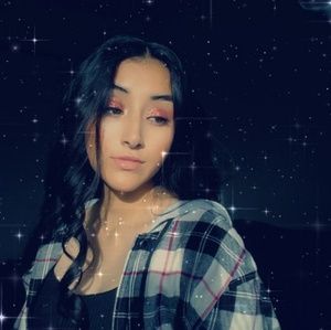 Meet your Posher, Latavia